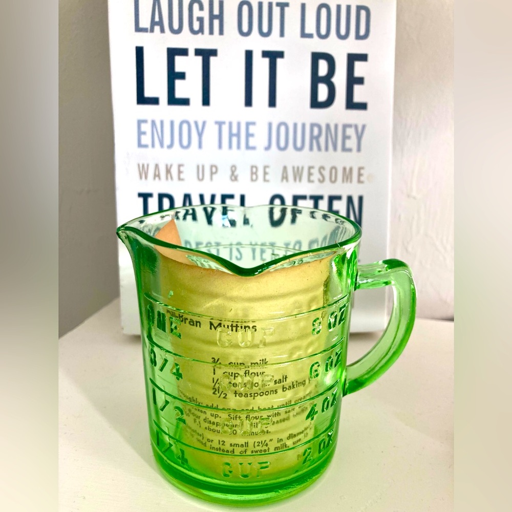 Kellogg’s Depression Glass Measuring Cup
